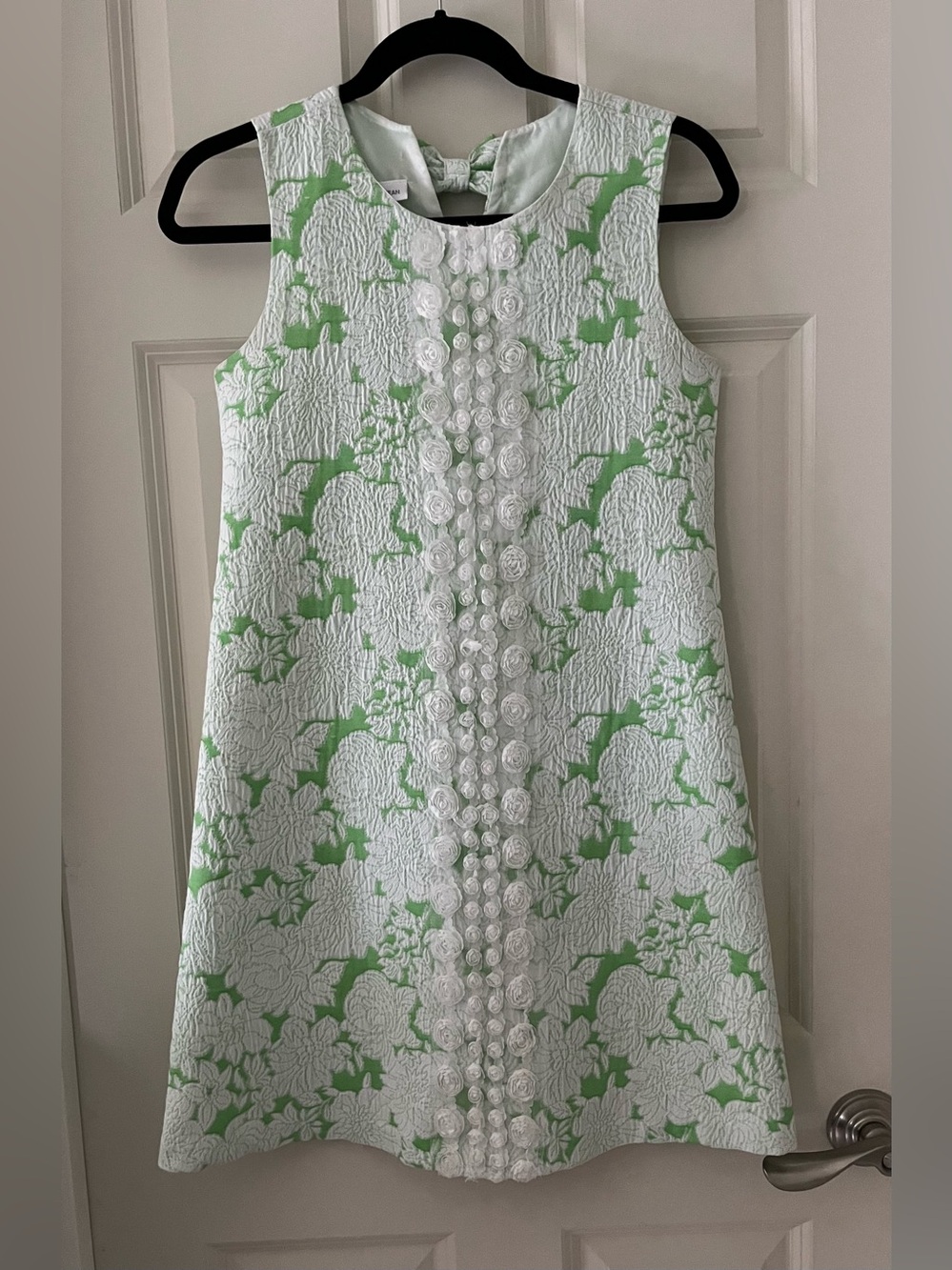 Girl’s Bobbie Jean sleeveless green & white textured floral shift dress size 16